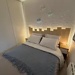 Le Cocon De Avec Terrasse, Piscine Et Tennis Apartment *