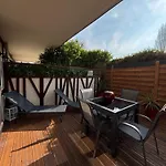 Le Cocon De Avec Terrasse, Piscine Et Tennis Apartment *