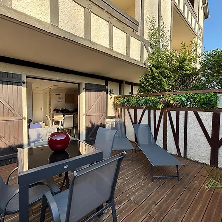 Le Cocon De Avec Terrasse, Piscine Et Tennis *