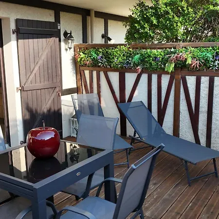 Le Cocon De Avec Terrasse, Piscine Et Tennis 公寓